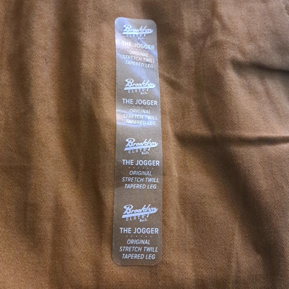 Large khaki joggers (cargo like)